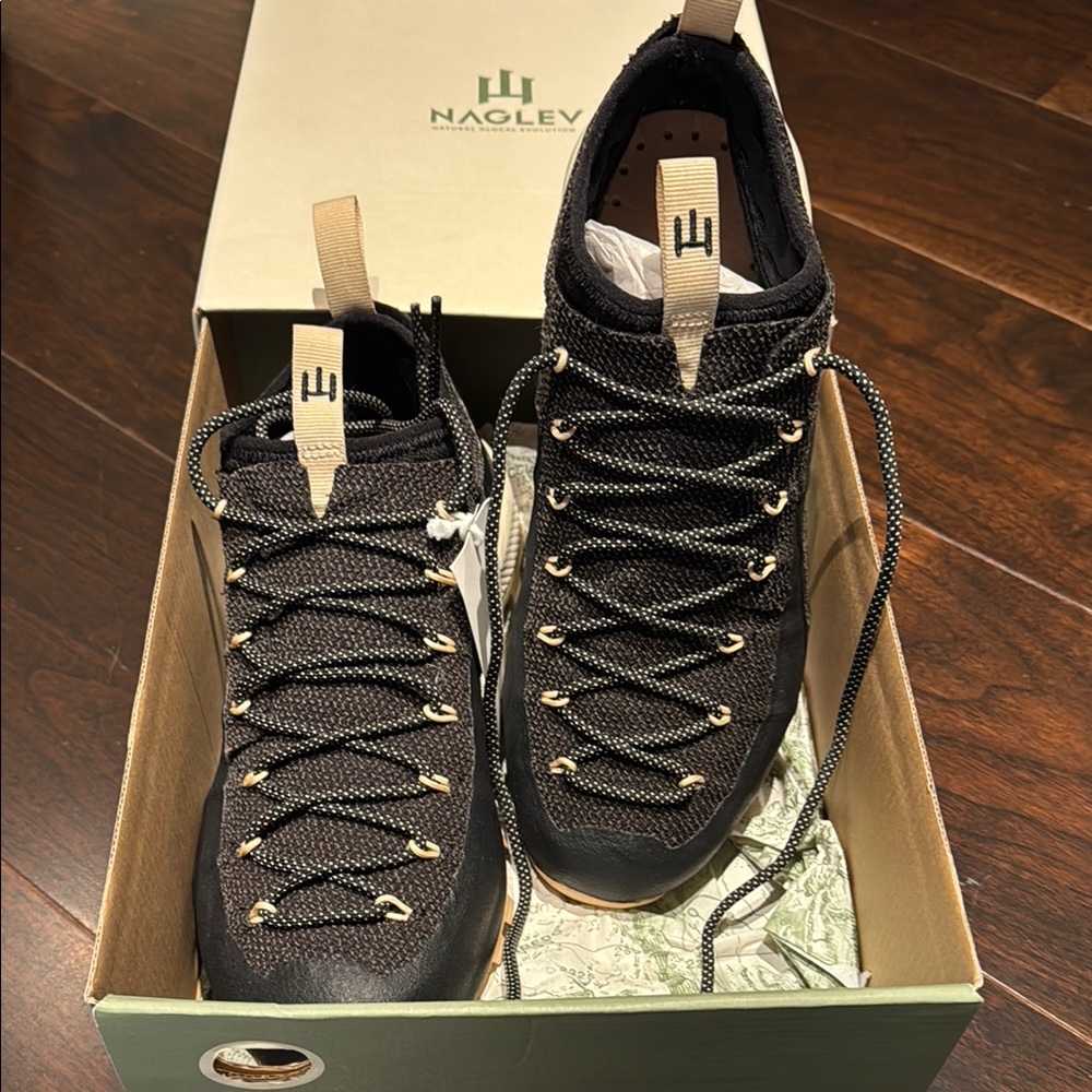 Black Athletic Shoes with Durable Lacing and Sturdy Sole